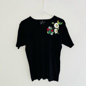 Carole Little Vintage 90s Black Knit Ribbed Floral Embroidered Top Small